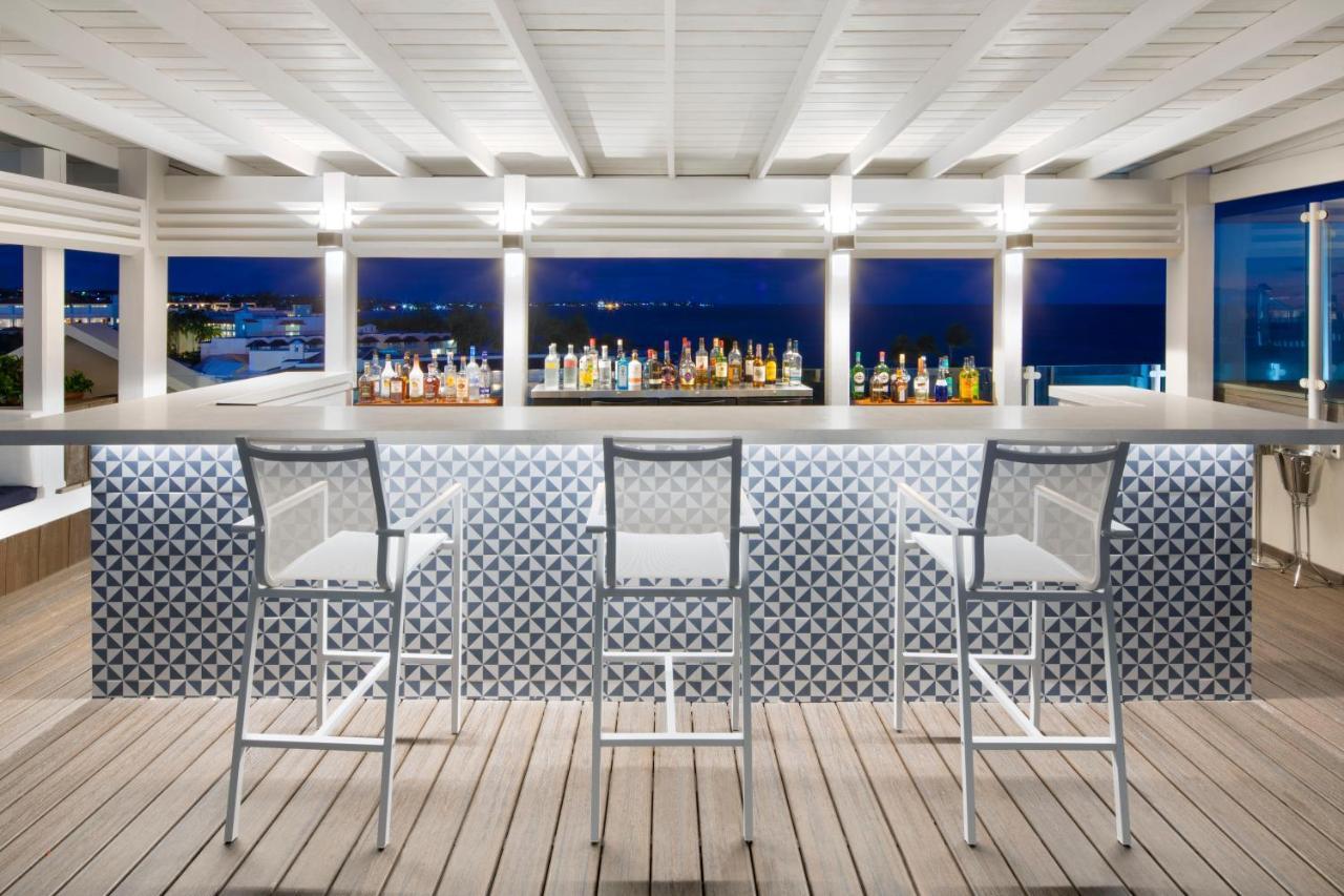 O2 Beach Club & Spa All Inclusive By Ocean Hotels 基督教堂市 外观 照片