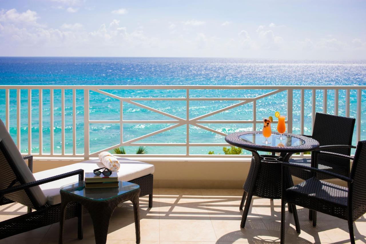 O2 Beach Club & Spa All Inclusive By Ocean Hotels 基督教堂市 外观 照片