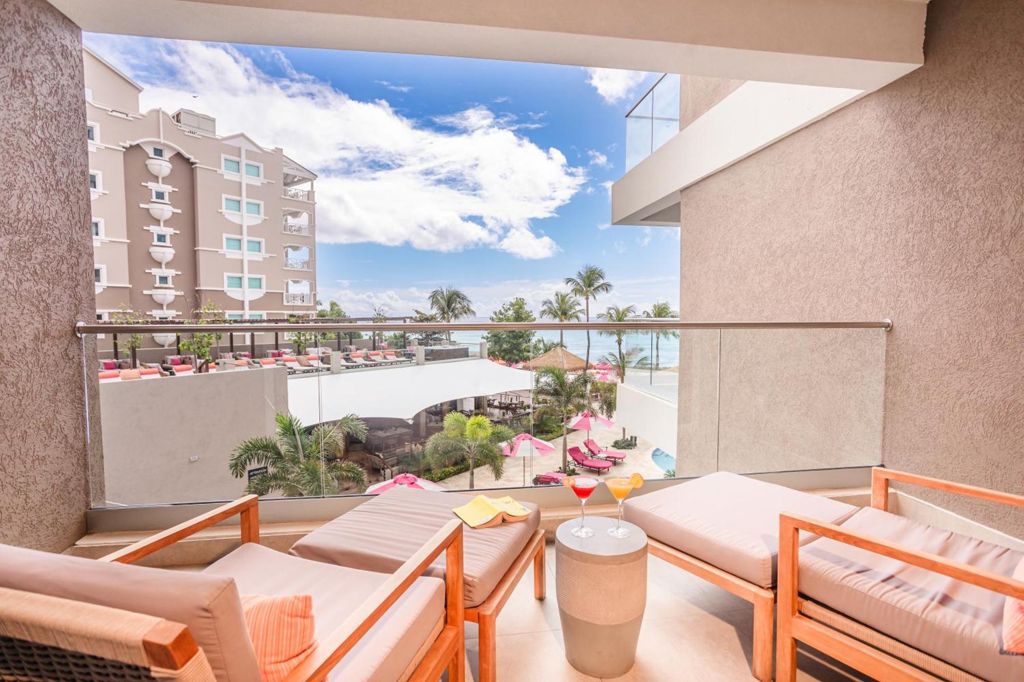 O2 Beach Club & Spa All Inclusive By Ocean Hotels 基督教堂市 外观 照片